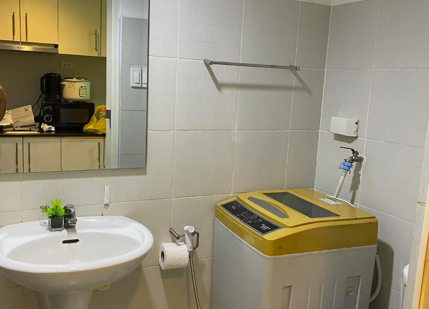 Sea Residences Moa Pasay City - Ruffa'S Condotel